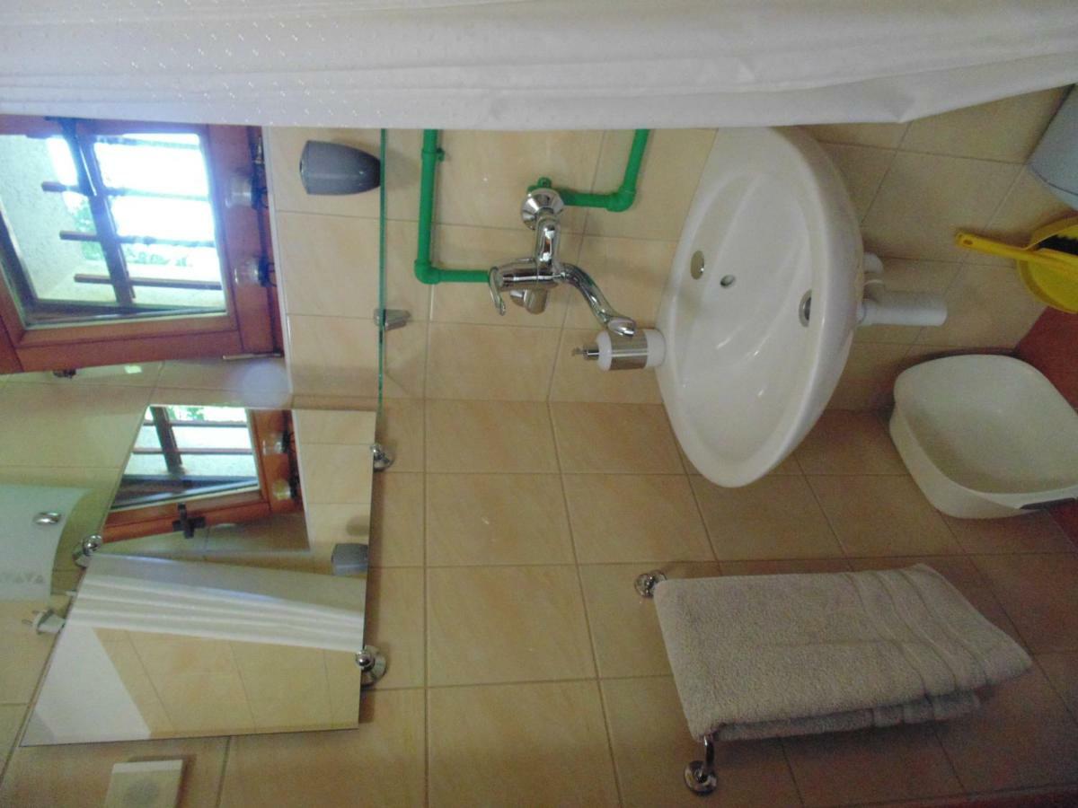 Holiday Home Alibegovic วิโซโค ภายนอก รูปภาพ